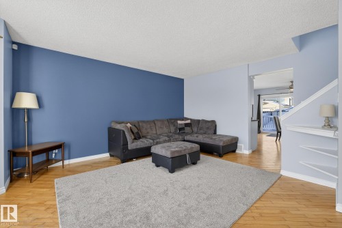14816 47 Street, Edmonton, AB - Indoor