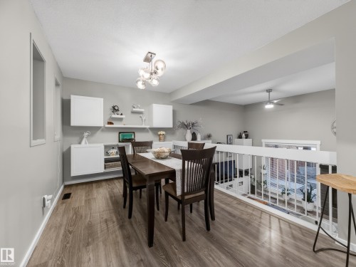 21 Glaewyn Estates, St. Albert, AB - Indoor Photo Showing Dining Room