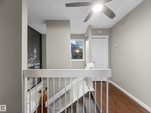 21 Glaewyn Estates, St. Albert, AB - Indoor Photo Showing Other Room