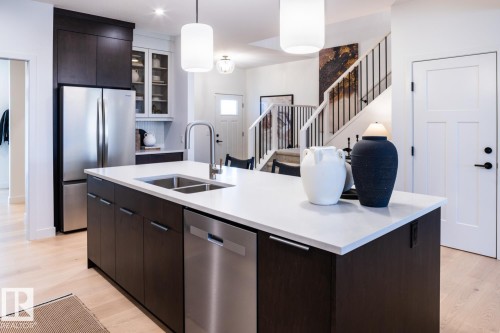 2327 Muckleplum Way, Edmonton, AB - Indoor Photo Showing Kitchen With Double Sink With Upgraded Kitchen