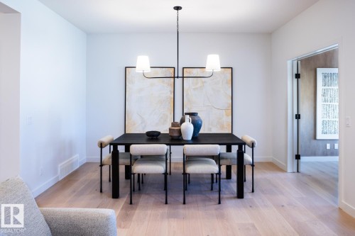 2327 Muckleplum Link Link, Edmonton, AB - Indoor Photo Showing Dining Room