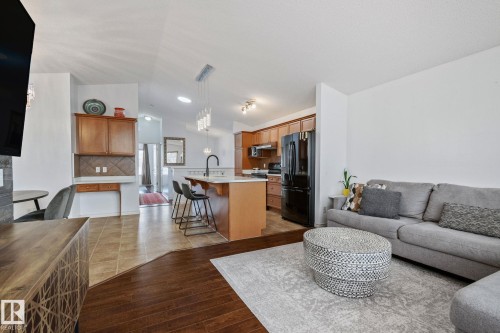 4751 156 Avenue, Edmonton, AB - Indoor Photo Showing Other Room