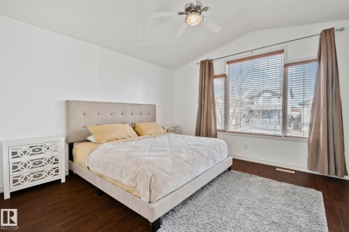 4751 156 Avenue, Edmonton, AB - Indoor Photo Showing Bedroom