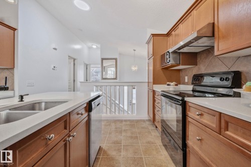 4751 156 Avenue, Edmonton, AB - Indoor Photo Showing Kitchen With Double Sink