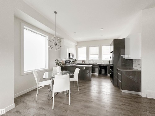 5 130 Element Dr, St. Albert, AB - Indoor Photo Showing Dining Room