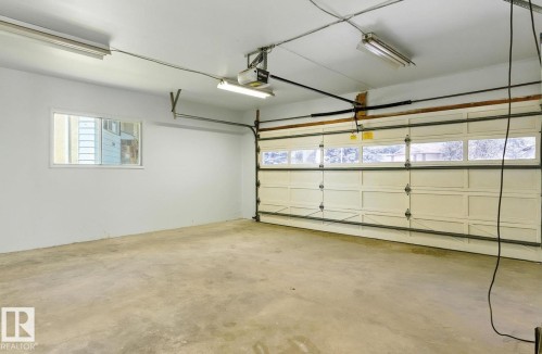 2011 89 Street, Edmonton, AB - Indoor Photo Showing Garage