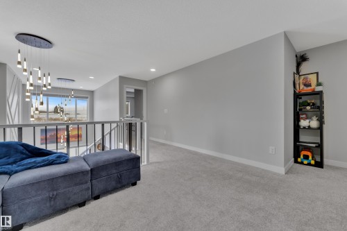 3003 4 Street, Edmonton, AB - Indoor