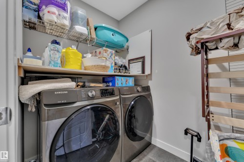 3003 4 Street, Edmonton, AB - Indoor Photo Showing Laundry Room