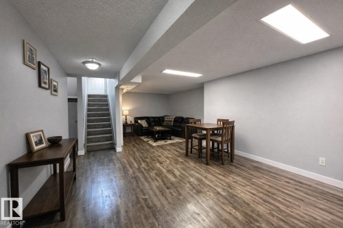 2111 146 Avenue, Edmonton, AB - Indoor