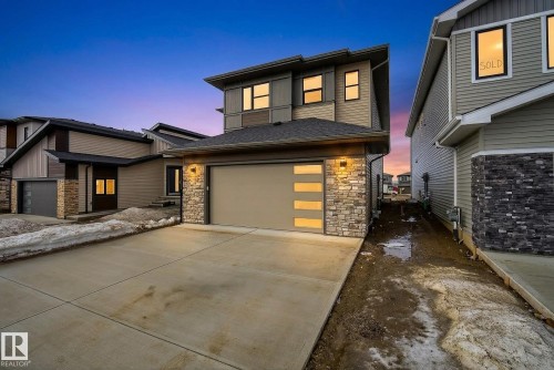 7091 Kiviaq Crescent, Edmonton, AB - Outdoor