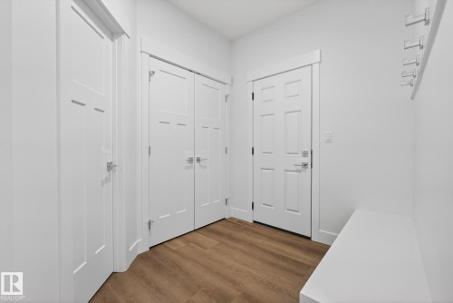 7091 Kiviaq Crescent, Edmonton, AB - Indoor Photo Showing Other Room