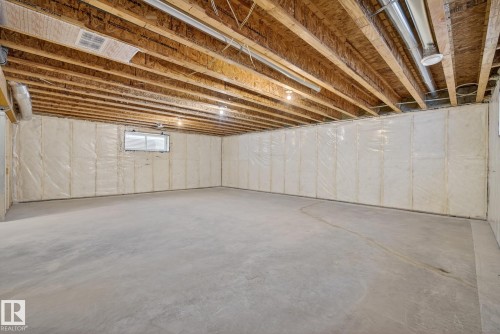 7091 Kiviaq Crescent, Edmonton, AB - Indoor Photo Showing Basement