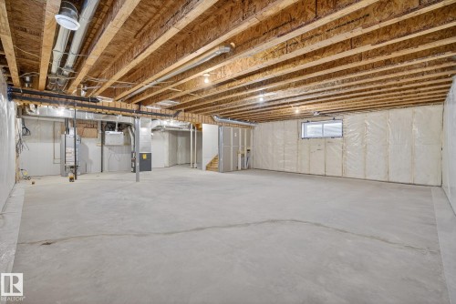 7091 Kiviaq Crescent, Edmonton, AB - Indoor Photo Showing Basement