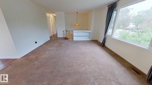 3432 81 Street, Edmonton, AB - Indoor Photo Showing Other Room