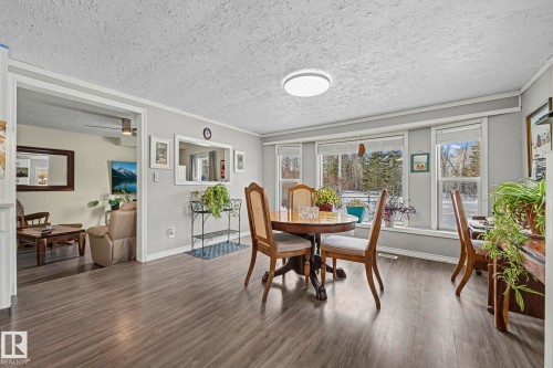 60221 Range Rd 43A, Rural Barrhead County, AB - Indoor Photo Showing Dining Room