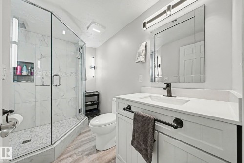 60221 Range Rd 43A, Rural Barrhead County, AB - Indoor Photo Showing Bathroom