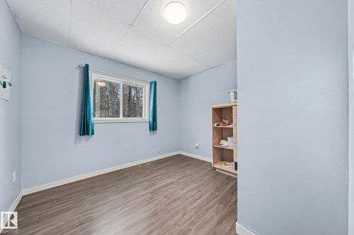 60221 Range Rd 43A, Rural Barrhead County, AB - Indoor Photo Showing Other Room