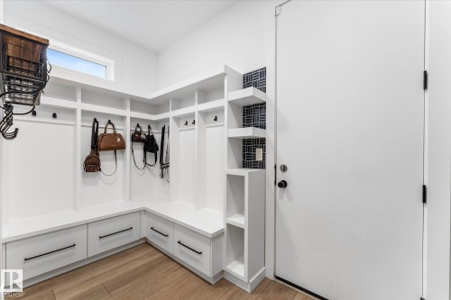 25 Jacobs Close, St. Albert, AB - Indoor Photo Showing Other Room