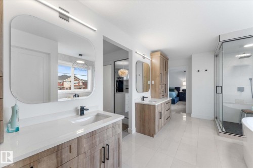 25 Jacobs Close, St. Albert, AB - Indoor Photo Showing Bathroom