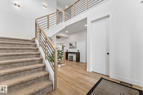 25 Jacobs Close, St. Albert, AB - Indoor Photo Showing Other Room