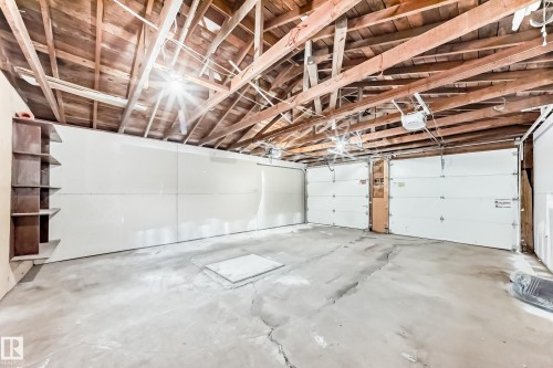 12837 90 Street, Edmonton, AB - Indoor Photo Showing Garage