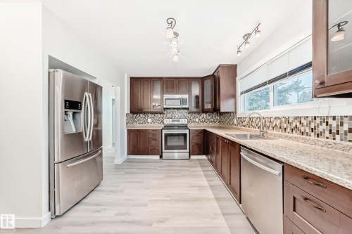 12837 90 Street, Edmonton, AB - Indoor Photo Showing Kitchen With Stainless Steel Kitchen With Upgraded Kitchen