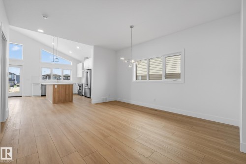 7093 Kiviaq Crescent, Edmonton, AB - Indoor