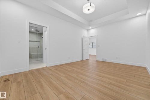 7093 Kiviaq Crescent, Edmonton, AB - Indoor Photo Showing Other Room