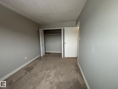 40 13590 38 Street, Edmonton, AB - Indoor Photo Showing Other Room