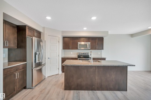 1336 Graydon Hill Way, Edmonton, AB - Indoor Photo Showing Kitchen With Stainless Steel Kitchen