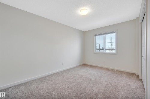 1336 Graydon Hill Way, Edmonton, AB - Indoor Photo Showing Other Room
