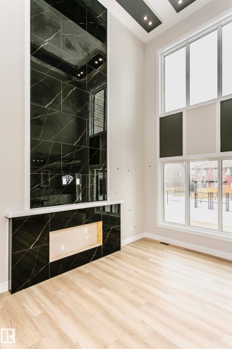 8411 Mayday Link Link, Edmonton, AB - Indoor Photo Showing Other Room