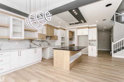 8411 Mayday Link Link, Edmonton, AB - Indoor Photo Showing Kitchen With Upgraded Kitchen
