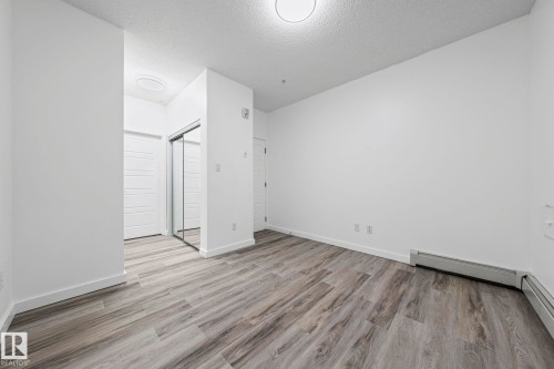 119 320 Ambleside Link Link, Edmonton, AB - Indoor Photo Showing Other Room