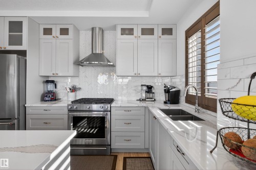 401 1316 Windermere Way, Edmonton, AB - Indoor Photo Showing Kitchen With Double Sink With Upgraded Kitchen