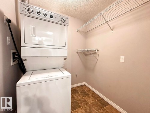 6315 7331 South Terwillegar Drive, Edmonton, AB - Indoor Photo Showing Laundry Room