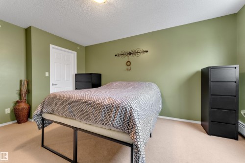 207 105 Mckenney Ave, St. Albert, AB - Indoor Photo Showing Bedroom