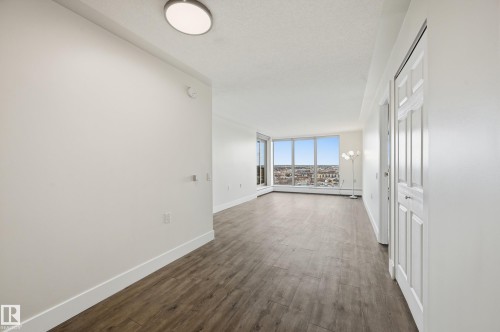 1910 10149 Saskatchewan Drive, Edmonton, AB - Indoor Photo Showing Other Room