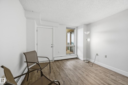 1910 10149 Saskatchewan Drive, Edmonton, AB - Indoor Photo Showing Other Room