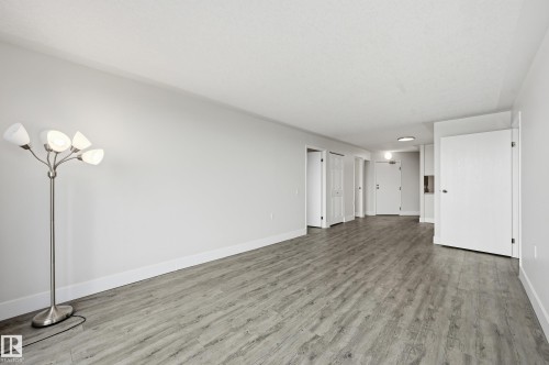 1910 10149 Saskatchewan Drive, Edmonton, AB - Indoor Photo Showing Other Room
