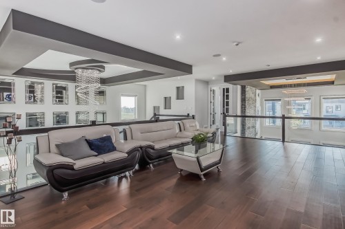 1448 25 Street, Edmonton, AB - Indoor