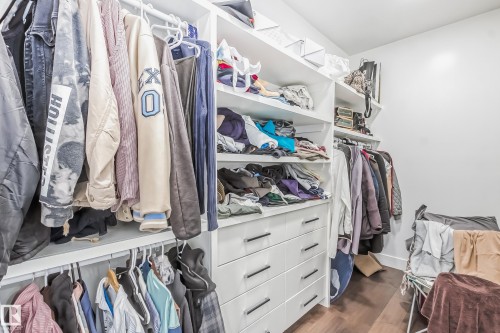 1448 25 Street, Edmonton, AB - Indoor With Storage