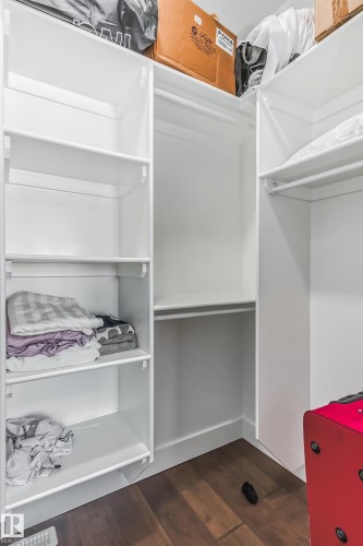 1448 25 Street, Edmonton, AB - Indoor With Storage