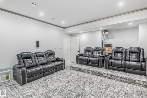1448 25 Street, Edmonton, AB - Indoor