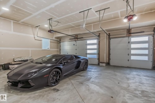 1448 25 Street, Edmonton, AB - Indoor Photo Showing Garage