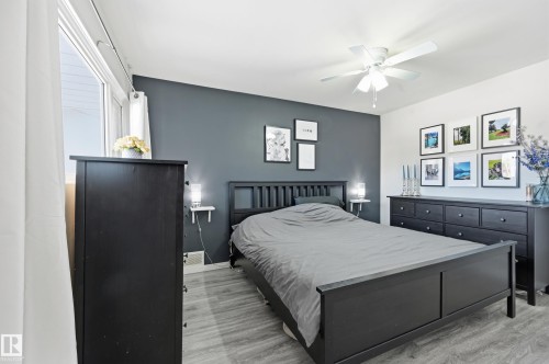7719 71 Avenue, Edmonton, AB - Indoor Photo Showing Bedroom