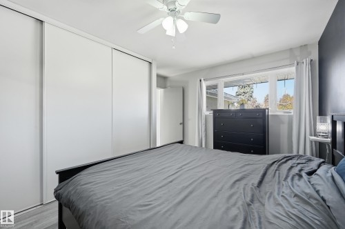 7719 71 Avenue, Edmonton, AB - Indoor Photo Showing Bedroom