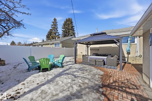 7719 71 Avenue, Edmonton, AB - Outdoor