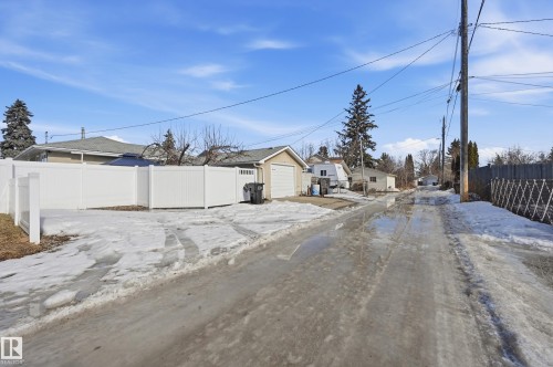 7719 71 Avenue, Edmonton, AB - Outdoor
