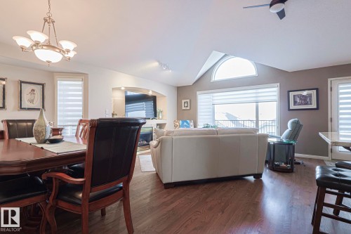 32 600 Regency Drive, Sherwood Park, AB - Indoor